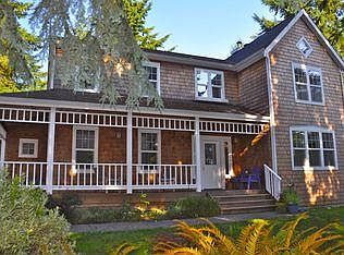 1st image of 11413 Pinyon Ave NE