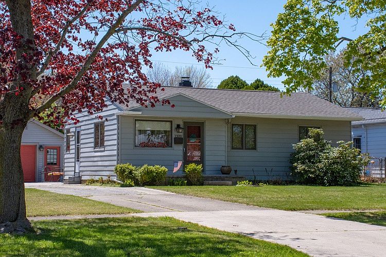 1st image of 1309 Chimes Blvd