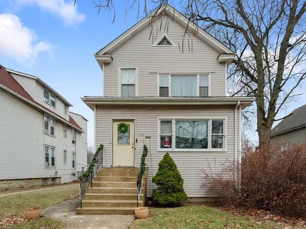 1032 S Maple Ave, Oak Park, IL 60304