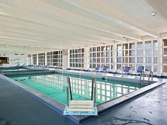 4th image of 535 N Michigan Ave APT 2310