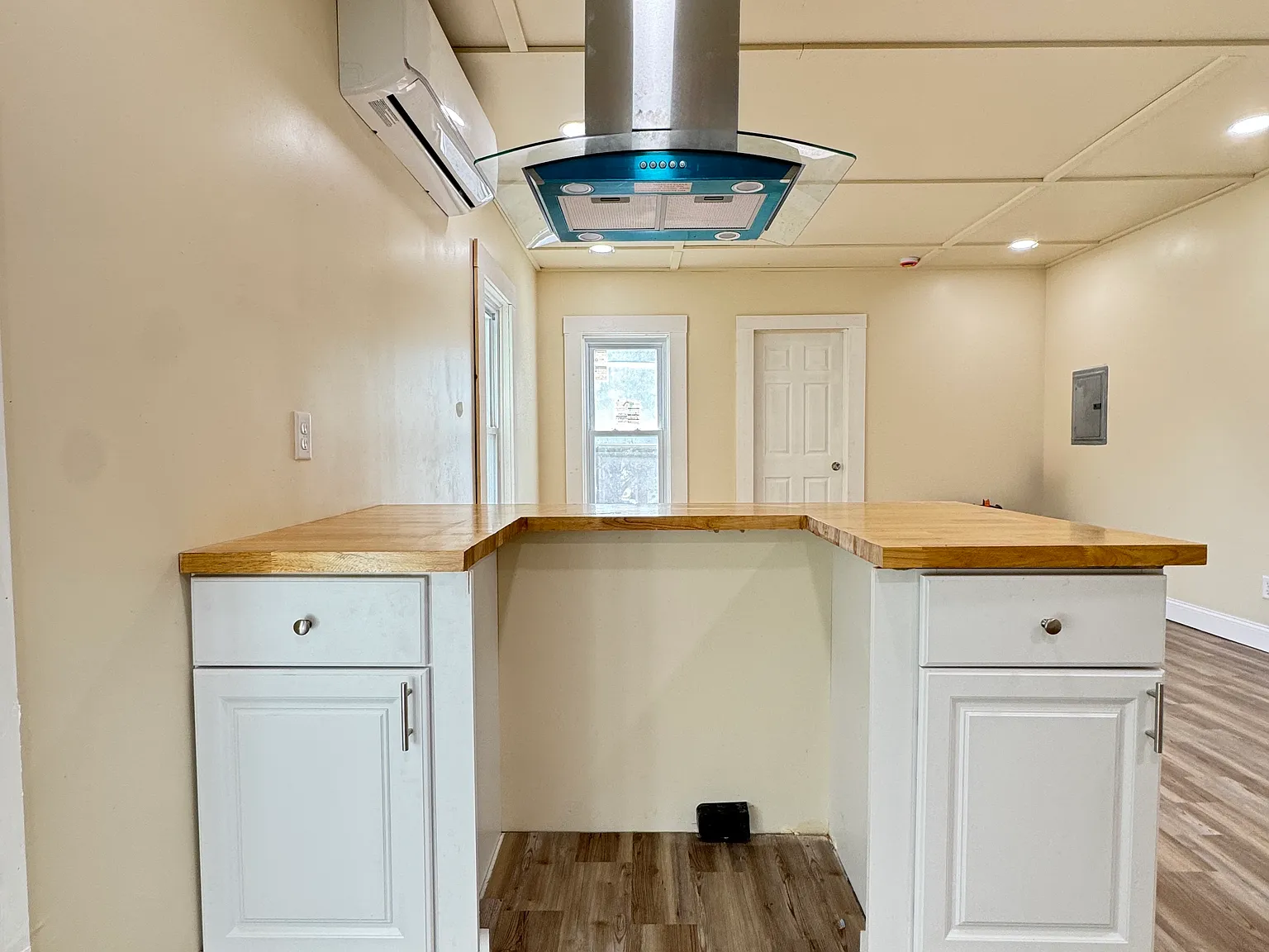 1 bed, 600 sqft, $975 — Photo 2