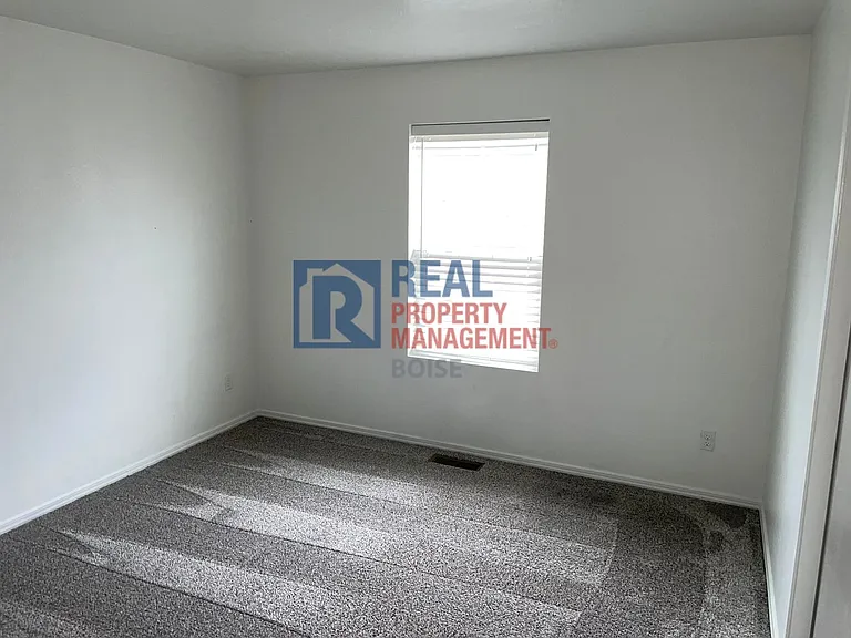 10450 W Bear Lake Dr — Photo 12