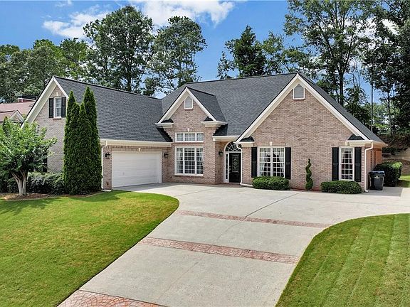 2nd image of 1748 Honey Tree Pl