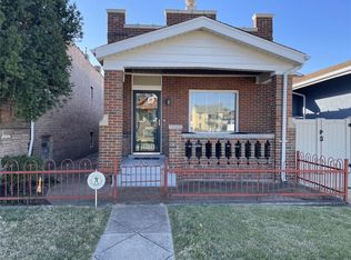 5322 Daggett Ave, Saint Louis, MO 63110