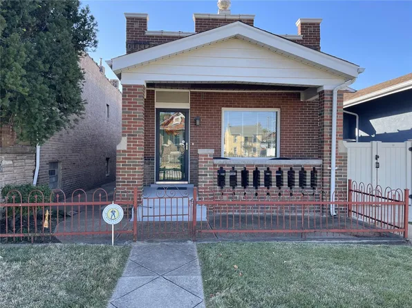 5322 Daggett Ave, Saint Louis, MO 63110