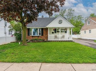 110 Balbach Dr, Cheektowaga, NY 14225