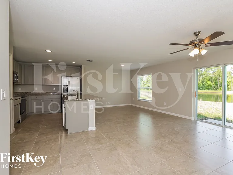 219 Southern Breeze Loop — Photo 3