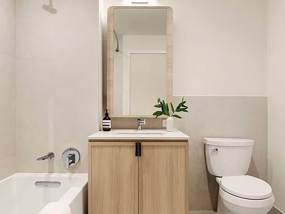 5th image of 280 W 24th St #7F