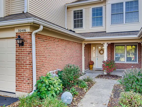 3rd image of 30W116 Willow Ln #30W116