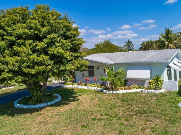 6885 NW 26th St, Sunrise, FL 33313