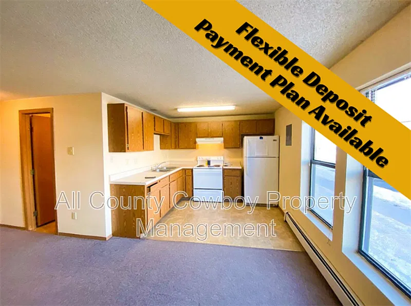 2 bed, 1.0 bath, 600 sqft, $950 — Photo 1