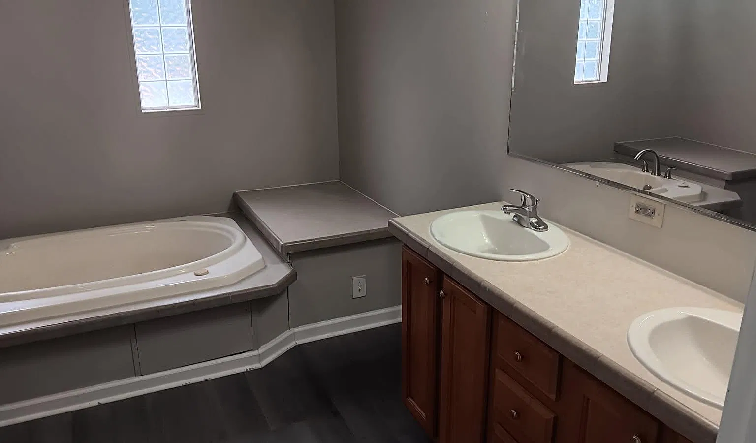 3 bed, 2140 sqft, $2,000 — Photo 4