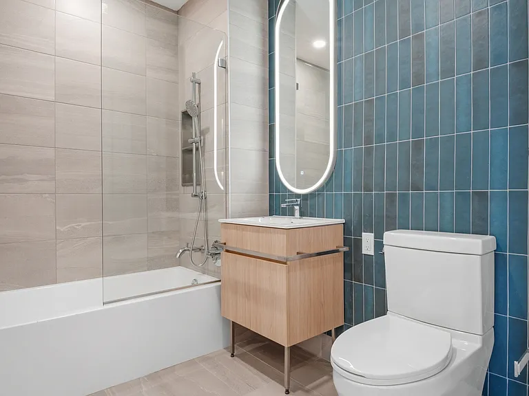 2363 Bedford Ave #616B — Photo 7
