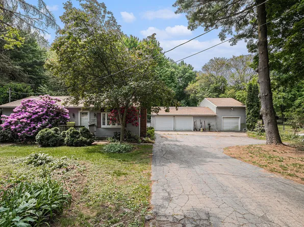 18930 G Dr N, Marshall, MI 49068