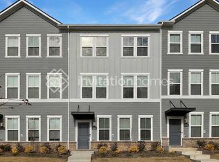 11022 Tournament Dr, Charlotte, NC 28269