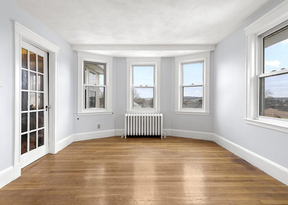 1st image of 140 Madison Ave #2