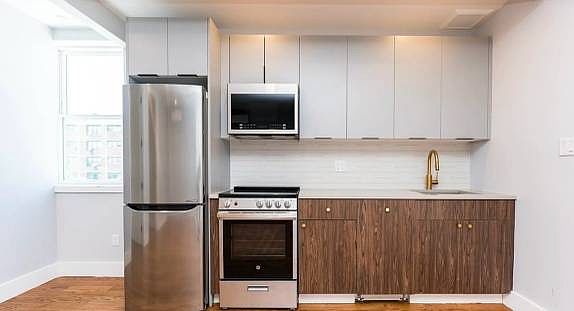 1st image of 217 Boerum St APT 2B