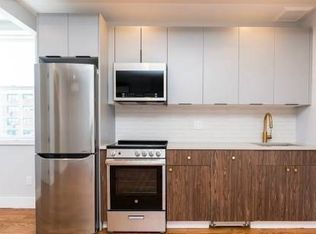 217 Boerum St APT 2B, Brooklyn, NY 11206