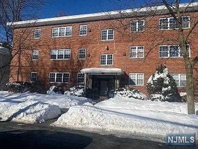 1st image of 542 4th Ave #1A