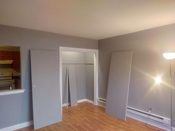 4th image of 10355 W Lyndale Ave #2