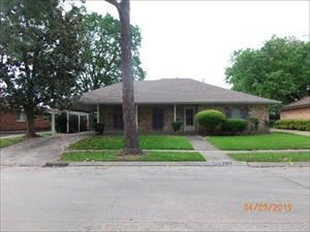 1st image of 5731 Carlisle Ct