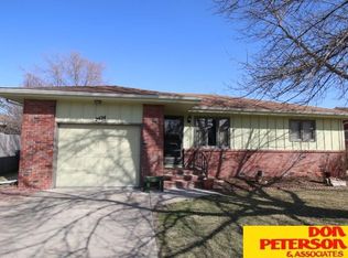 2424 E 2nd St, Fremont, NE 68025