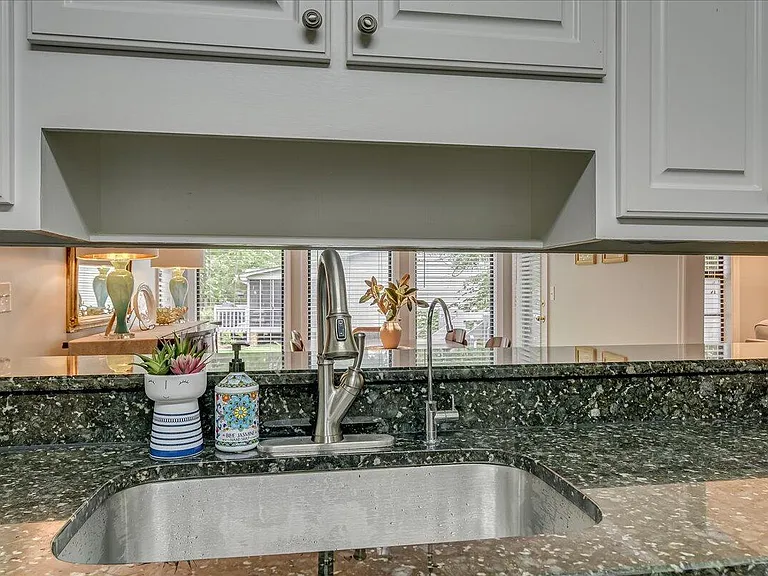 446 Creekwalk Dr — Photo 12