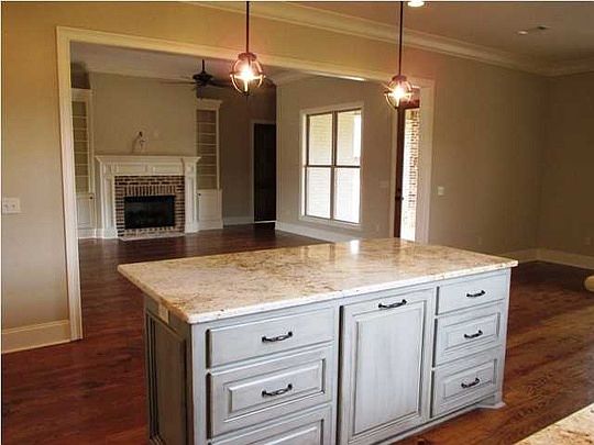 4th image of 151 Bienville Dr