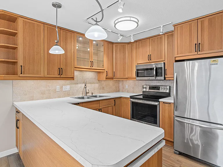 4430 Arden View Ct — Photo 11