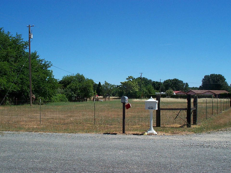 1st image of 19180 Severe Ln