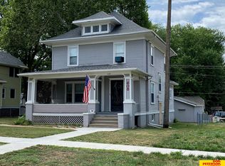 608 N Thomas Ave, Oakland, NE 68045