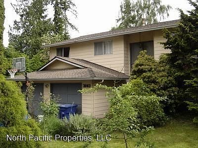 1st image of 3103 NE 192nd St