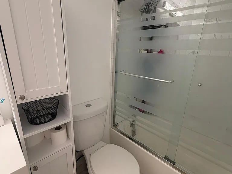 200 Leslie Dr #427 — Photo 6