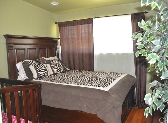 5th image of 15461 Jenkins Dr