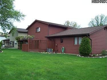 4th image of 13905 Claremont Ave
