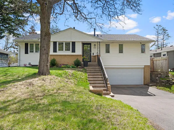 2355 Sumter Ave S, Saint Louis Park, MN 55426