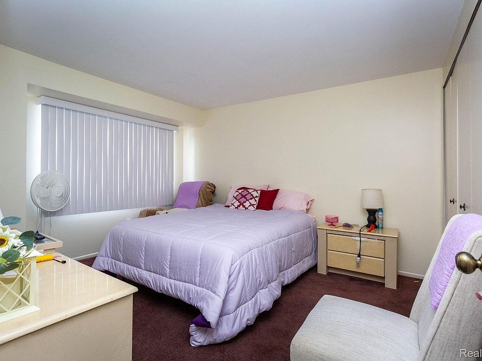 1 Fredericksburg Towne St #1, photo 23