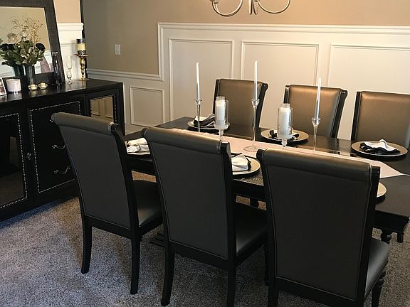 4th image of 216 W Haven Dr