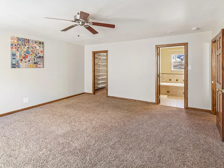 1718 Belvedere Dr — Photo 17