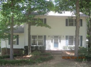 7408 Castlebar Rd, Charlotte, NC 28270