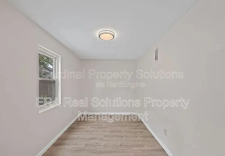 2520 Grand Blvd — Photo 6