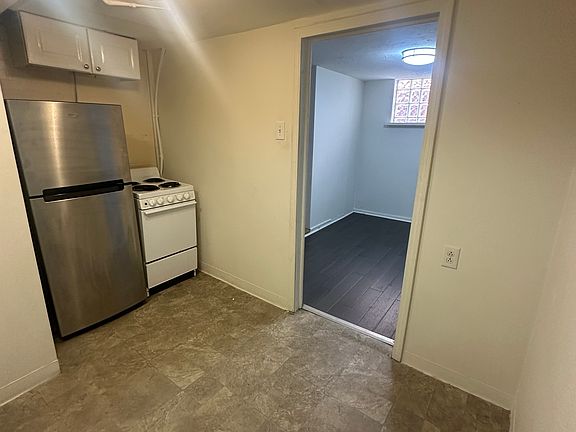 5th image of 601 Pine St #3