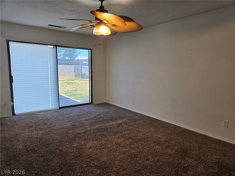 5945 N El Capitan Way — Photo 19