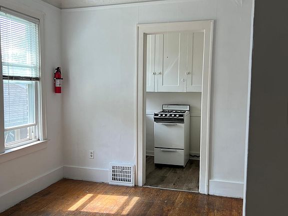 dining room kitchen