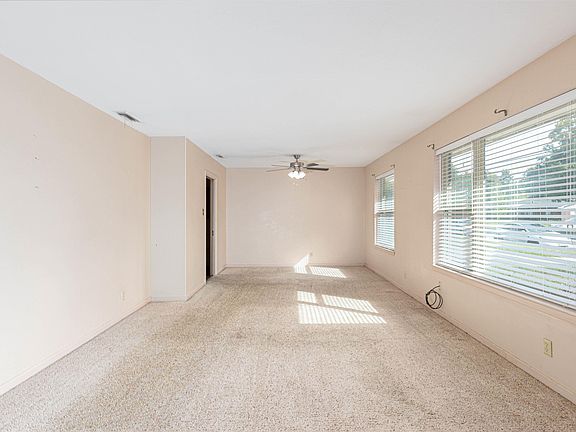 3rd image of 3143 S Donnybrook Ave