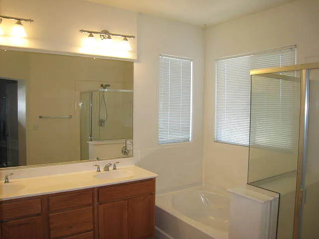 1114 Villaggio Cir — Photo 14