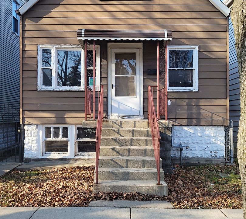 1st image of 1310 S 49th Ave