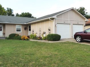 2210 E 38th Street Pl, Davenport, IA 52807