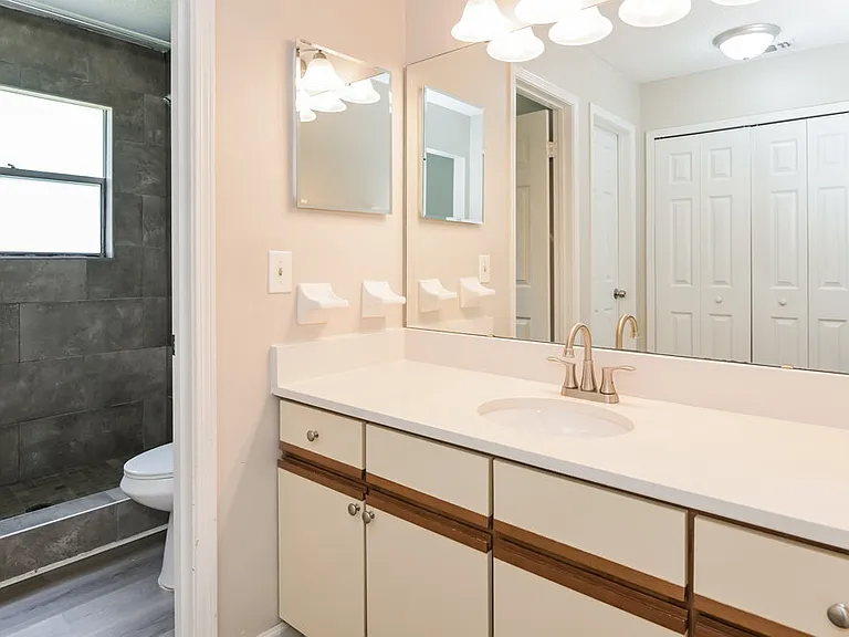 11846 Marabou Ct N — Photo 11