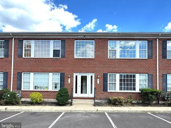 9228 Blue Grass Rd APT 38, Philadelphia, PA 19114
